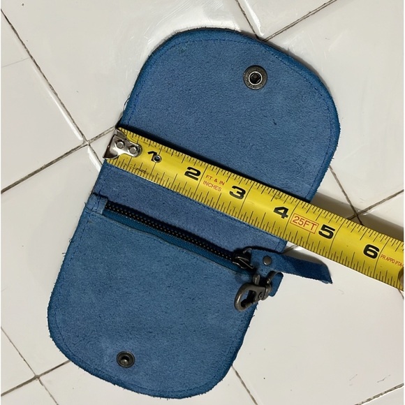 Free People Studded Clip On Wallet Blue Suede New - Picture 10 of 16